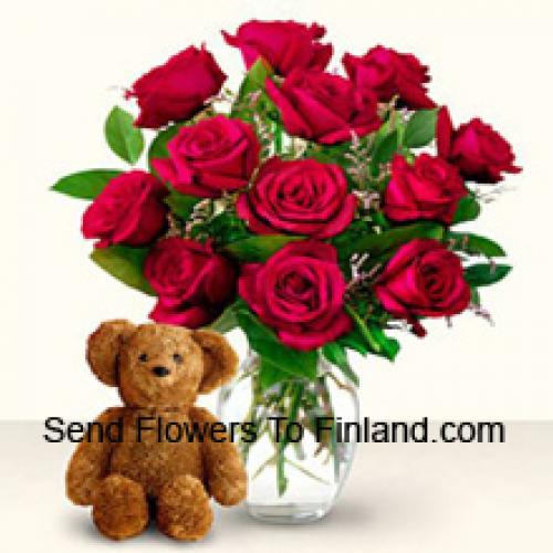 11 Rote Rosen mit niedlichem 12-Zoll-Teddybär